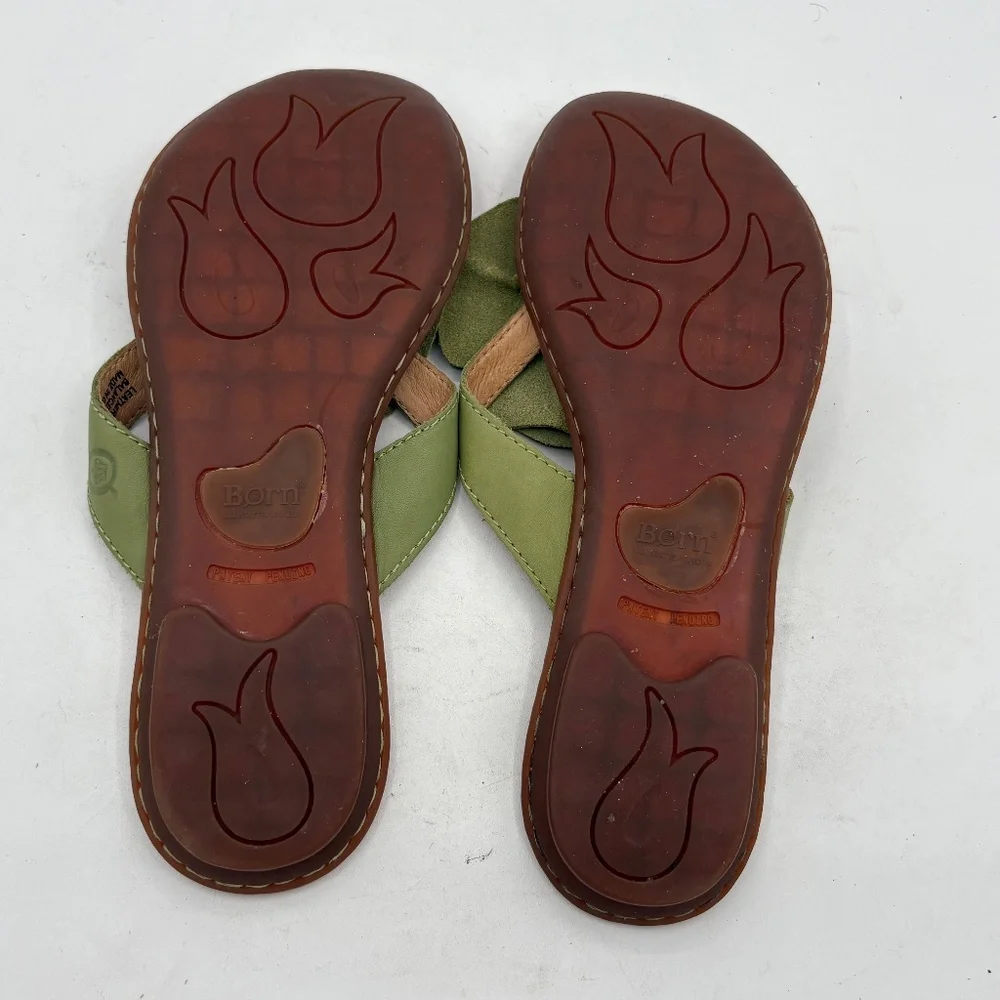 BORN Size 8/39 Green Flower Leather Thong Style Slides Sandals - Picture 6 of 8